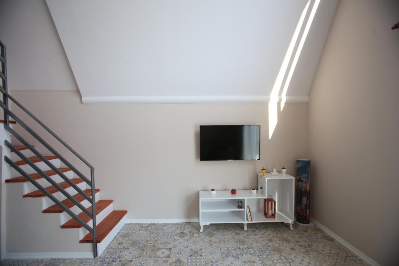 Vega Villalari เฟทิเย ภายนอก รูปภาพ